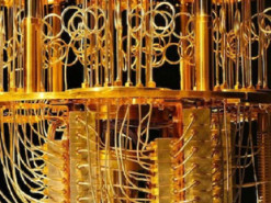 Технологічні гіганти очікують появи індустріальних квантових комп’ютерів до кінця декади