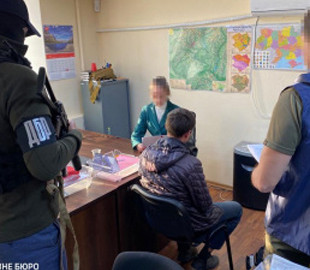 У Харківській області затримано посадовця, який співпрацював з російськими окупантами