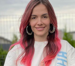 MamaRika розповіла про те, хто допоміг їй пережити жах евакуації з немовлям