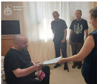 Стежили за авіацією та військовою технікою: у трьох областях викрили мережу ФСБ