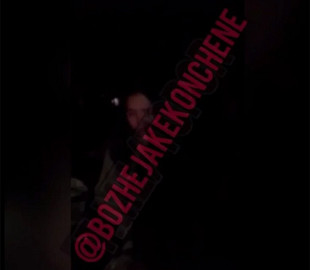 Росіянка змушувала доньку вішатися через хлопця з України