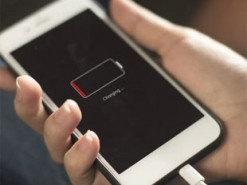 Можна впоратися і без електрики: як зарядити телефон під час вимкнення світла