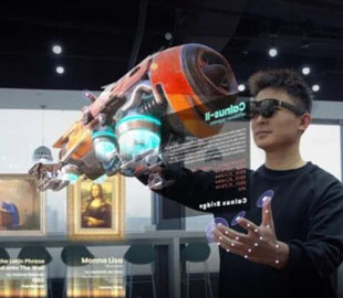 У Китаї представили дешеву альтернативу Apple Vision Pro