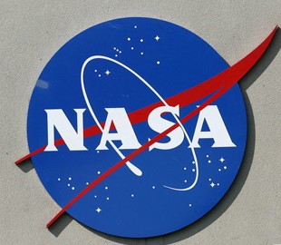 NASA заморозило свои аккаунты в Twitter и Facebook из-за "шатдауна"