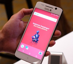 Какими будут флагманские смартфоны в 2018 году?