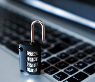 Уряд Греції хоче скасувати анонімність в інтернеті