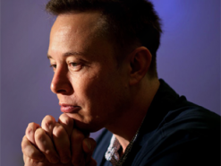 Илон Маск до сих пор не требует от своих работников высшего образования