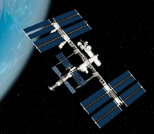 Астронавт показала, как она моет голову в условиях невесомости