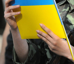 Жінки повинні стати на військовий облік: що говорять у соцмережах