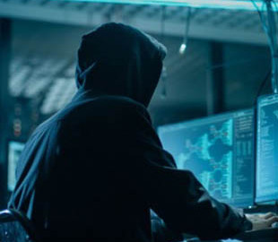 Хакеры украли два миллиона долларов со счета Трампа для предвыборной кампании