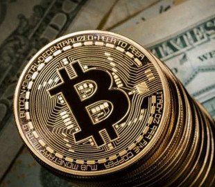 Bitcoin впав нижче 100 000 дол вперше з травня 2025 року