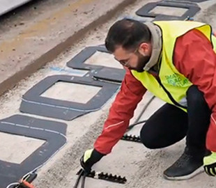 В Швеции и Израиле строят дороги с беспроводной зарядкой электромобилей