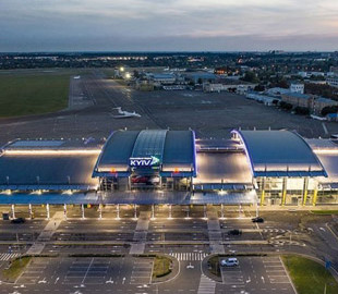 В аэропорту Киев все основные сервисы переведут в электронный формат