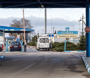 Жителя Одесского района задержали на границе с фейковой справкой