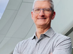 Тим Кук рассказал о своем первом устройстве Apple