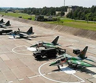 Раптова перевірка боєготовності льотчиків розпочалася у Білорусі