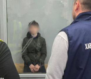 У Харкові 16-річний студент підпалив локомотив потягу за "заробіток" у Telegram