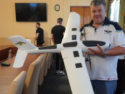 В Україні розробили баражуючий боєприпас Stick M12