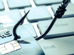 Інтернет-шахрай ошукав жінку на 80 тисяч гривень