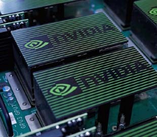 Нейросеть от Nvidia научилась удалять с фотографий шумы и надписи