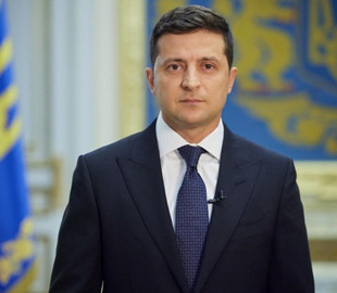 В сети появились все пять вопросов президента Зеленского и сам "опросник"