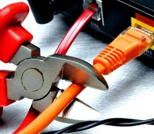 Россию смогут отключить от интернета через год