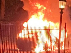 Новейший электромобиль Tesla Model S Plaid сгорел при странных обстоятельствах