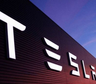 Tesla удалила всю информацию о дате производства Cybertruck со своего сайта