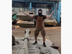 СБУ пообещала отреагировать на видео блогеров, которые снимали ролики для TikTok на военной технике