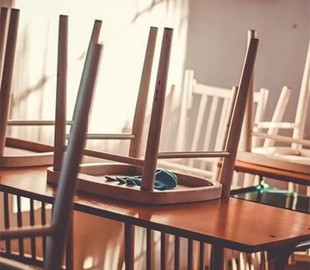 На карантин ушли уже семь школ в Киеве. Количество классов на "дистанционке" резко возросло