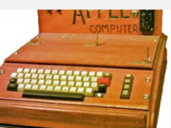 Рідкісний комп’ютер Apple-1 продали на аукціоні за майже $ 500 000