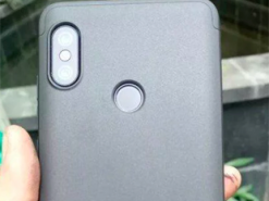 Смартфон Xiaomi Mi 6X на фото