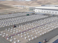 Redwood Materials перетворює старі акумулятори електромобілів на енергосховища