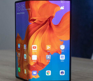 Huawei Mate X раскупили за несколько секунд