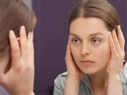 Лікарі перерахували ознаки передчасного старіння