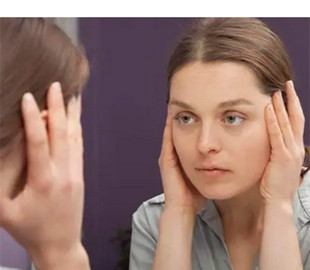 Лікарі перерахували ознаки передчасного старіння