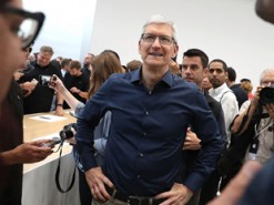 Тим Кук предупредил весь мир о масштабной информационной войне