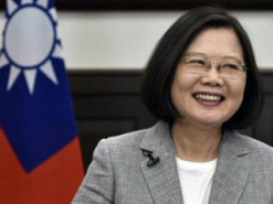 Експрезидентка Тайваню заявила, що американська зброя наразі потрібніша Україні