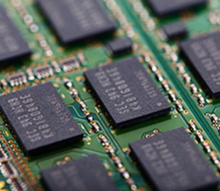 Китайские чипмейкеры переманивают инженеров из Тайваня высокими зарплатами