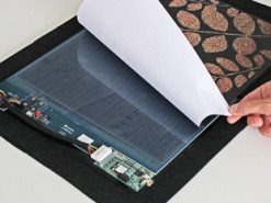 Умный коврик у двери запомнит след хозяина