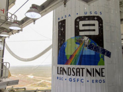 NASA запускает в космос новый спутник: прямая трансляция