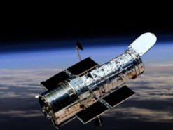 Телескоп Hubble показав загадкове кулясте зоряне скупчення