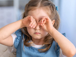 Онлайн-учеба приводит к переутомлению глаз и конвергенции