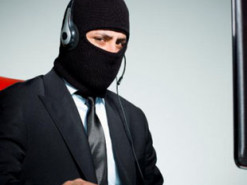 Мужчина стал жертвой мошенников при попытке трудоустройства через интернет