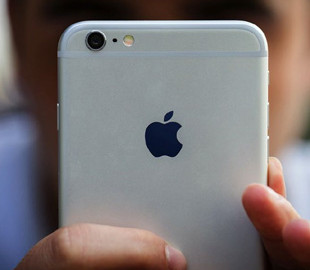 Apple выпустила iOS 13.3 и iOS 12.4.4