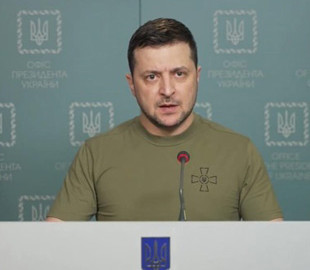 Зеленський відповів на петицію про заборону видачі повісток на вулиці, блокпостах та АЗС