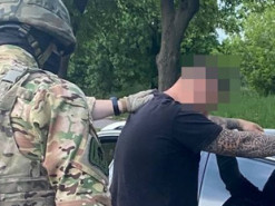 В Харькове задержали блогера, который унижал полицейских