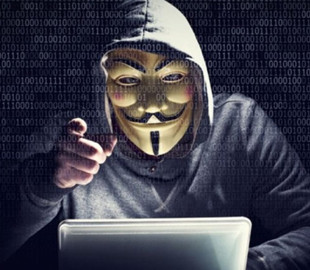 В Anonymous заперечили, що знищення даних Росавіації – їхня заслуга