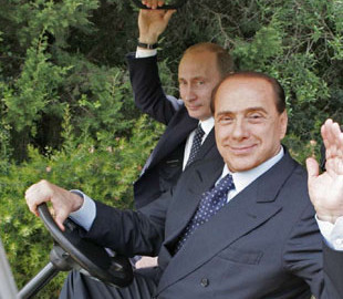 Екс-прем'єр Італії похвалився горілкою, отриманою від Путіна