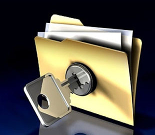 У Польщі євродепутата звинувачують у недбалому поводженні з секретною інформацією